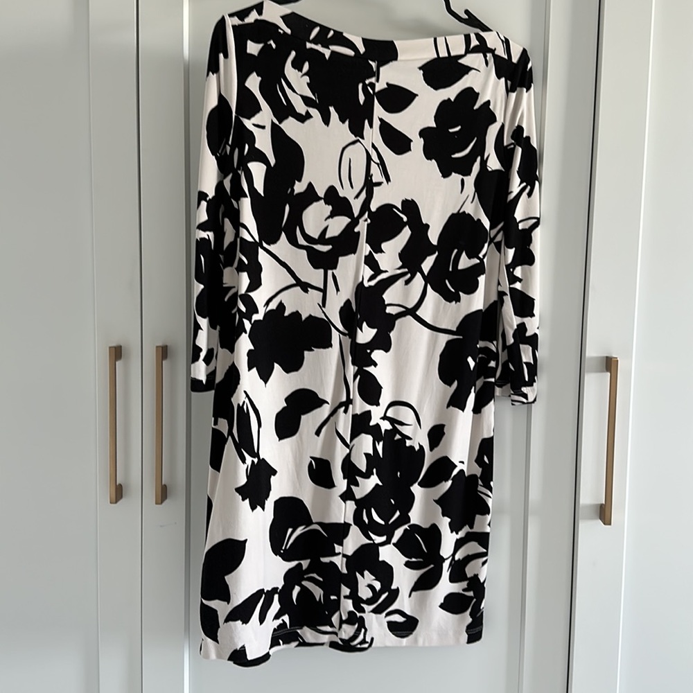 Max Mara - Picture 3 of 4